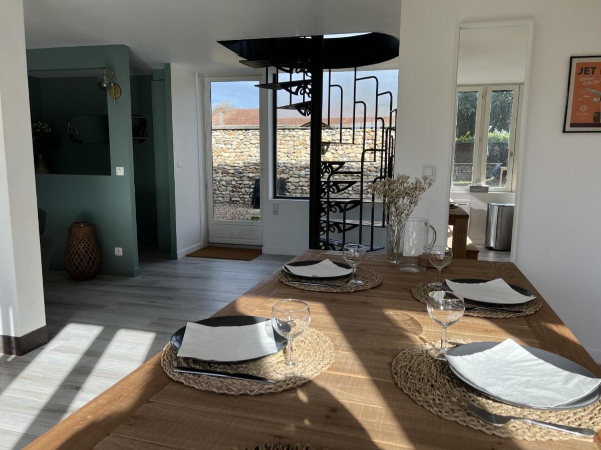 Maison De Campagne Entierement Climatisee Avec Grand Jardin Βίλα Pressagny-lʼOrgeuilleux Εξωτερικό φωτογραφία